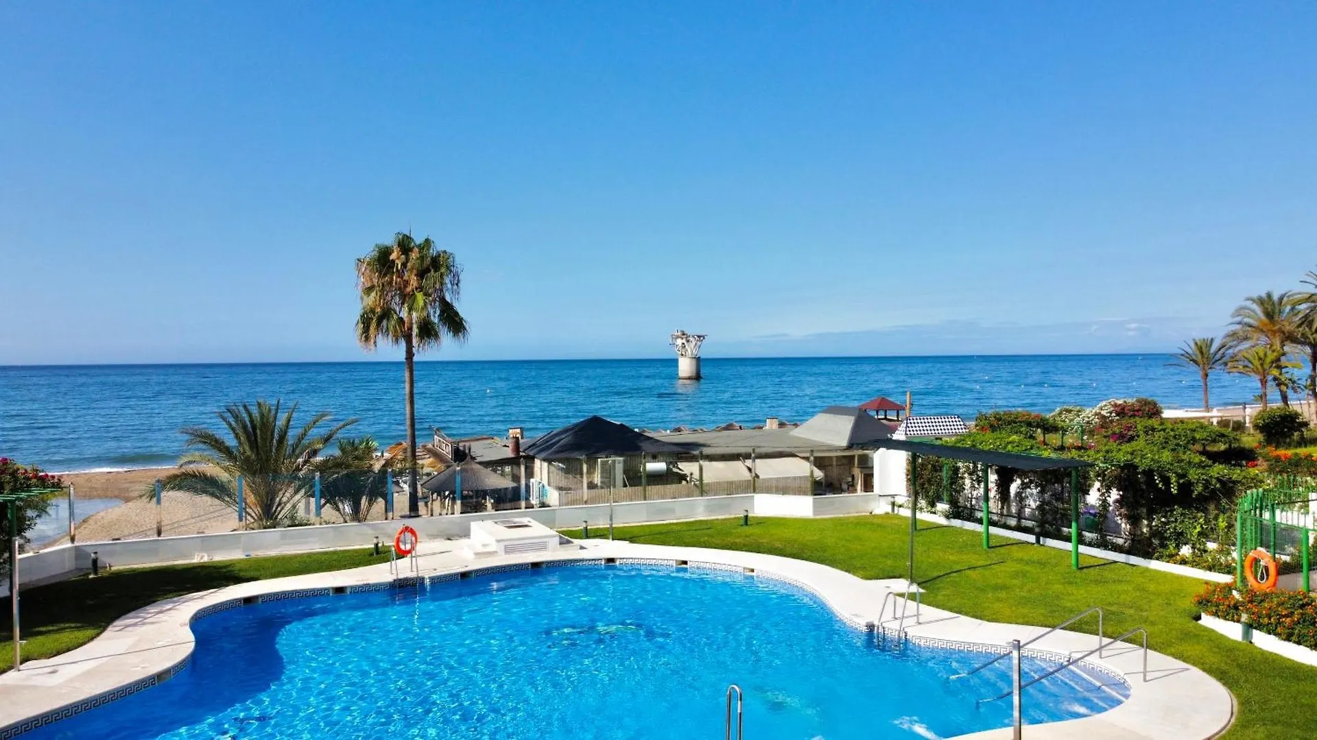 Banana Beach - Eaw Homes Marbella Apartment